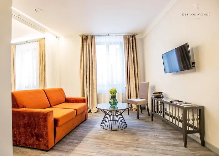 Dysnos Avenue Apartments